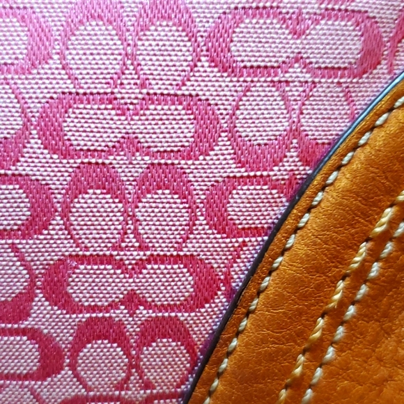 Authentic Coach Pink & Tan leather Hobo bag is NWOT. - Picture 9 of 9